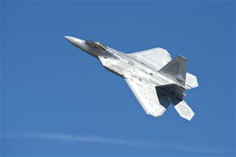 F-22 flights resume