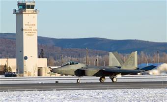 F-22 endures 3-week, cold-weather test at Eielson