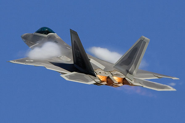 Raptor w/full afterburners